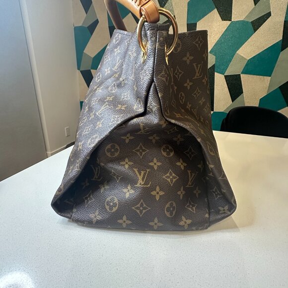 Louis Vuitton Monogram Artsy MM Hobo Model M40249 - Picture 12 of 15